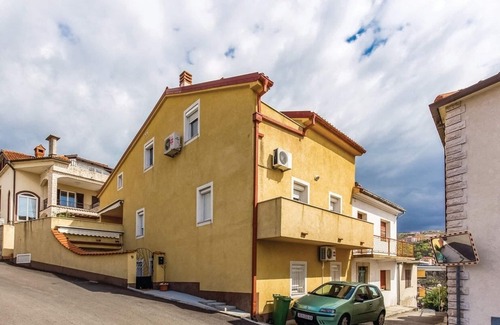 Crikvenica Apartment | Two bedroom apartment with terrace and sea view Crikvenica (A-14631-b)