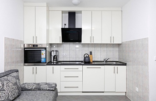 Podglavica Apartment | Two bedroom apartment with balcony and sea view Stupin Čeline, Rogoznica (A-23257-b)