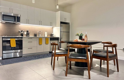 Downtown Los Angeles Apartment | Two bedroom apartment in United States of America, Los Angeles