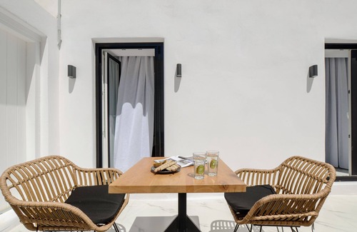 Old Town Naxos House | Two Bedroom Apartment, Diadema Apartments Naxos