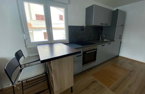 Molat Apartment | Two bedroom apartment near beach Brgulje, Molat (A-22856-a)
