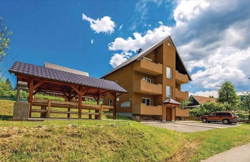Jasenak Apartment | Two bedroom apartment with balcony Jasenak, Karlovac (A-17501-a)