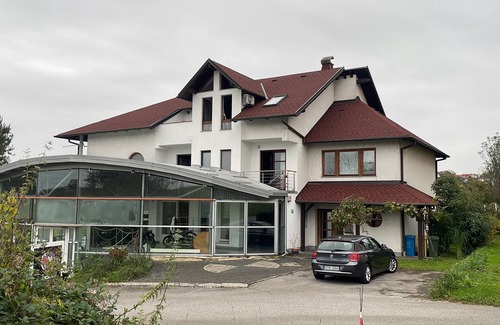 Karlovac Apartment | Two bedroom apartment with terrace Karlovac (A-22056-a)