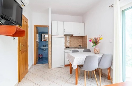 Komolac Apartment | Two bedroom apartment with terrace Mokošica, Dubrovnik (A-23230-a)