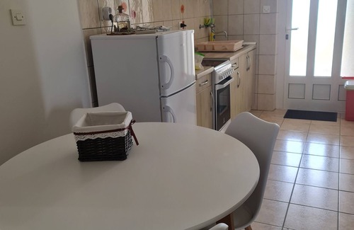Nevidane Apartment | Two bedroom apartment with terrace and sea view Neviđane, Pašman (A-8453-b)