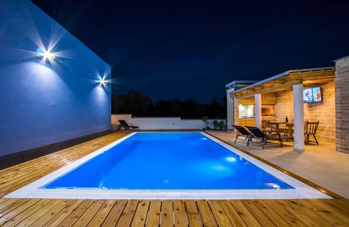 Verunic Apartment | Two bedroom apartment with terrace Verunić, Dugi otok (A-14286-a)