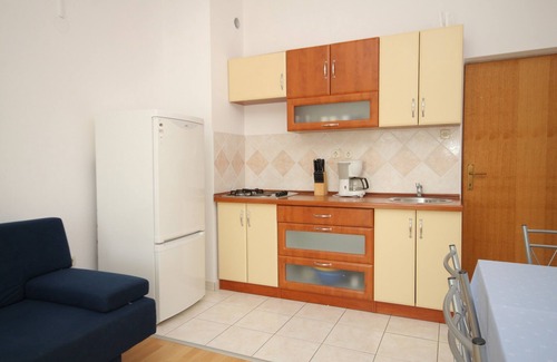Soline Apartment | Two bedroom apartment with terrace and sea view Cove Soline, Dugi otok (A-448-h)
