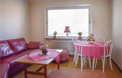 Bruzaholm Apartment | Two-Bedroom Apartment In Bruzaholm