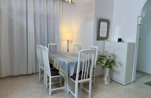 Al Swaifyeh Apartment | Two-Bedroom Apartment in Swefieh