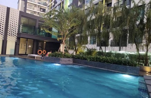 Khlong Toei Condo | two-bedroom apartment/monthly rent can use swimming pool and gym
