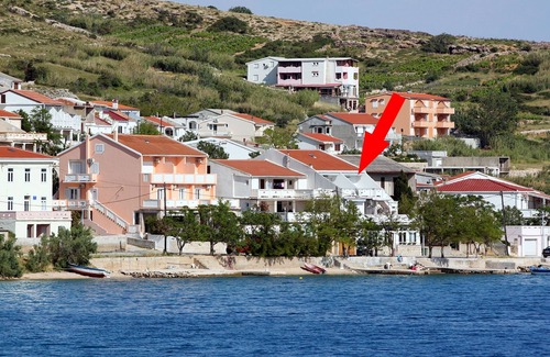 Metajna Apartment | Two bedroom apartment near beach Metajna, Pag (A-6289-a)