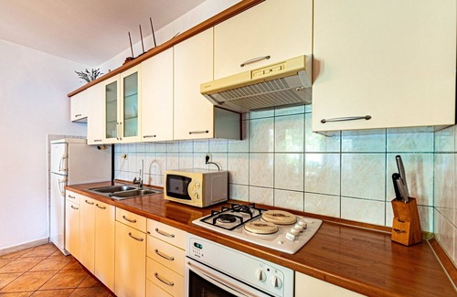 Cove Tri Zala (Zrnovo) Apartment | Two bedroom apartment near beach Tri Žala, Korčula (A-4432-a)