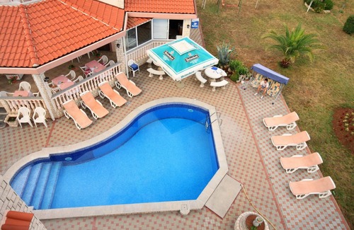 Kraj Apartment | Two bedroom apartment near beach Kraj, Pašman (A-334-d)