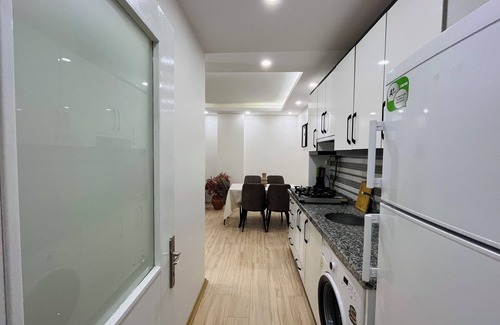 Cihangir Apartment | Two-Bedroom Apartment in Taksim - No: 9