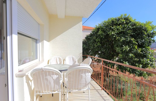 Trogir Apartment | Two bedroom apartment with terrace Trogir (A-18116-a)