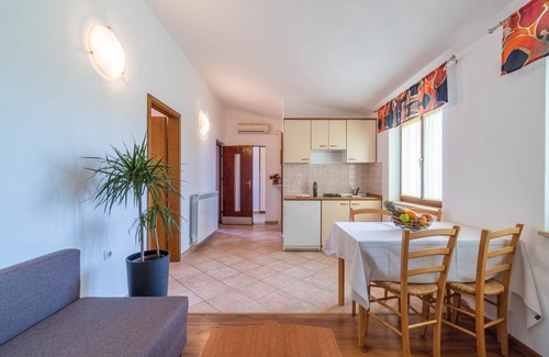 Krnica Apartment | Two bedroom apartment with balcony Krnica, Marčana (A-7357-d)