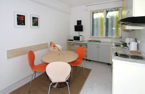 Trogir Apartment | Two bedroom apartment with terrace and sea view Trogir (A-11895-a)