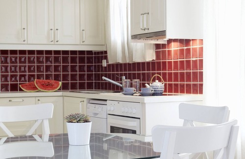 Agios Prokopios Hotel | Two bedroom apartment with one bathroom, sea view, breakfast incl.
