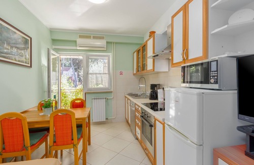 Porec Apartment | Two bedroom apartment with terrace Poreč (A-2216-a)