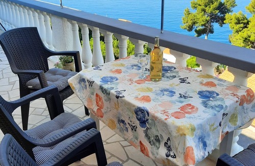 Zavalatica Apartment | Two bedroom apartment with terrace and sea view Zavalatica, Korčula (A-14204-c)