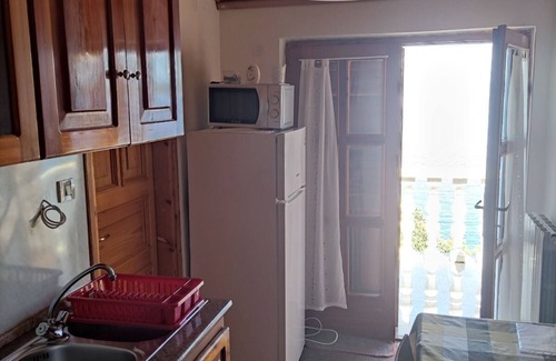 Merag Apartment | Two bedroom apartment with terrace and sea view Merag, Cres (A-11791-a)
