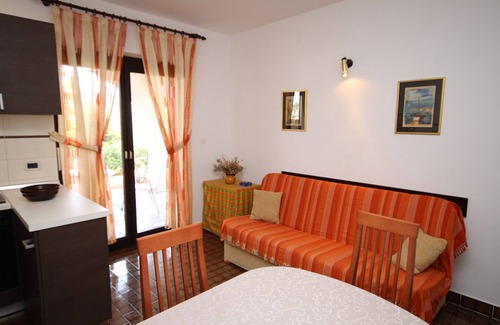 Pag Apartment | Two bedroom apartment with terrace and sea view Pag (A-6535-c)