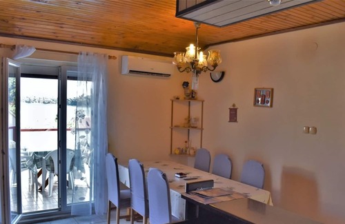 Suha Punta Apartment | Two bedroom apartment with terrace and sea view Kampor, Rab (A-5000-c)