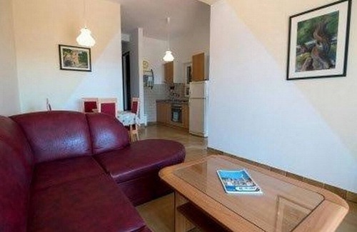 Barbat na Rabu Apartment | Two bedroom apartment with terrace and sea view Barbat, Rab (A-24215-a)