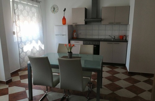 Vir Apartment | Two bedroom apartment with balcony and sea view Vir (A-20183-b)