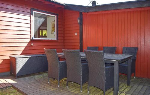 Nybrostrand House | Two Bedroom Awesome Home In Nybrostrand