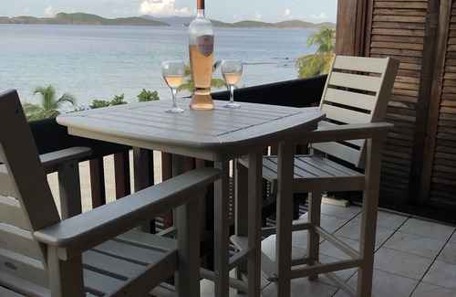 Red Hook Condo | Two bedroom beachfront condo at Sapphire Beach!