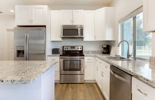 Gilbert House | Two Bedroom, clean guest house in Gilbert