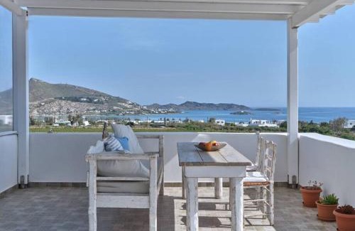 Naousa Apartment | Two Bedroom Cycladic House With Sea View