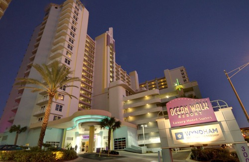 Daytona Beach Condo | Two Bedroom Deluxe Luxury Condo, Daytona Beach (2034107)