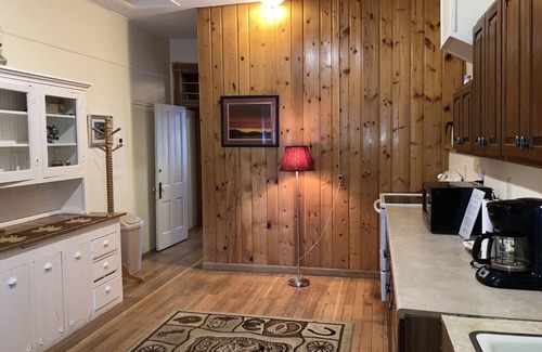 Buffalo Apartment | Two Bedroom, Double Queen - Converted1894 Historic Hotel, Downtown Buffalo Suite