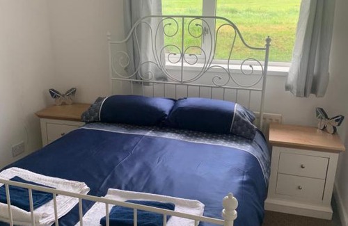 Haverfordwest Apartment | Two bedroom flat in beautiful pembrokeshire!