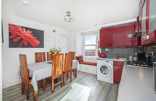 Cellardyke Apartment | Two Bedroom Flat on Picturesque Harbour with Wonderful Sea Views (FI 00099 F)