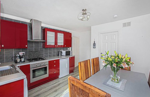 Cellardyke Apartment | Two Bedroom Flat on Picturesque Harbour with Wonderful Sea Views (FI 00099 F)