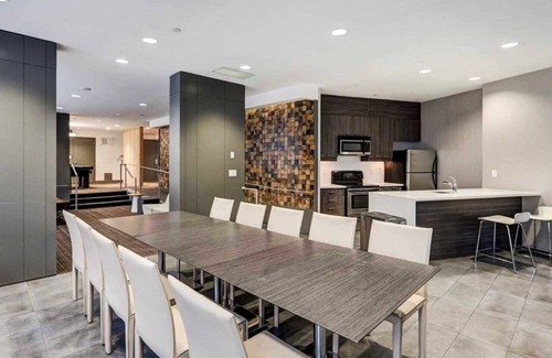 Bathurst Quay Condo | Two-bedroom furnished condo unit for one month's rent in Downtown Toronto.