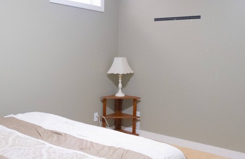 Blue Hill Apartment | Two Bedroom Ground Floor Apartment with scenic views