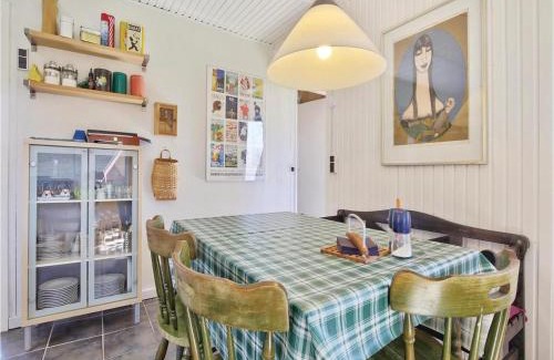 Egense House | Two-Bedroom Holiday Home In Storvorde