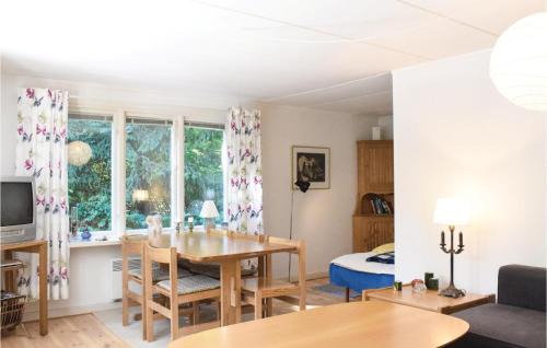 Loderup House | Two-Bedroom Holiday Home In Loderup