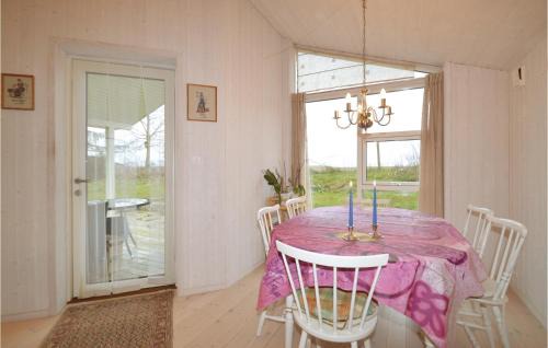 Borre House | Two-Bedroom Holiday Home In Borre