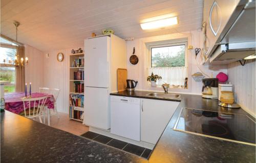 Borre House | Two-Bedroom Holiday Home In Borre