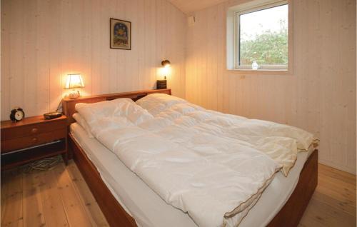Borre House | Two-Bedroom Holiday Home In Borre
