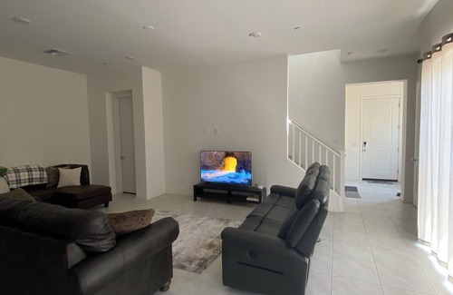 Chandler House | Two bedroom house