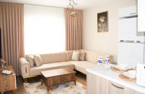 Esenyurt Apartment | Two Bedroom King Suite TH30