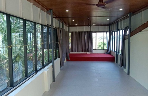 Vypin Villa | Two bedroom Villa overlooking Kzuhuppilly Beach