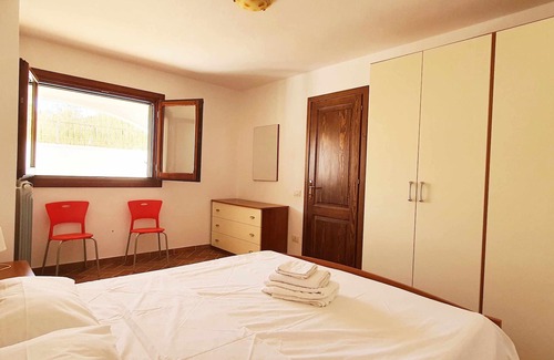 Torre di Bari Apartment | Two-bedrooms apartment near the sea, Via Asfodelo
