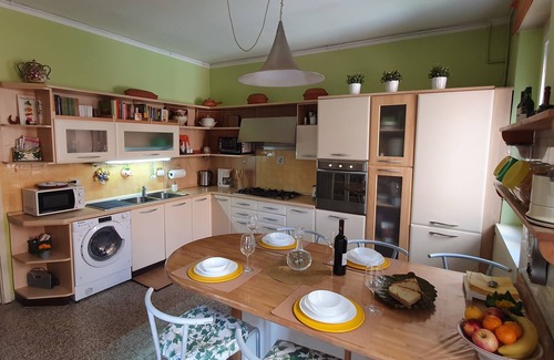 Chinatown Apartment | Two bedrooms apartment in the centre - Big terrace